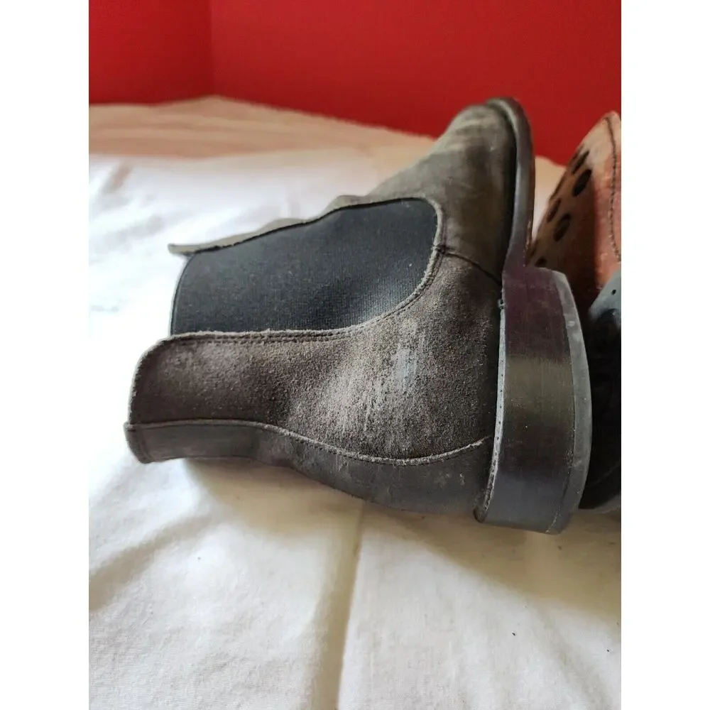 Thursday Boots dark gray Men’s Suede Chelsea Boots Size 9